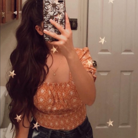 Crop top - Picture 2 of 3